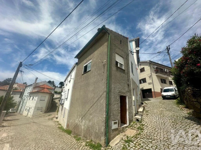 Moradia para Venda em Insua Foto 2