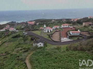 Prédio para Venda em Norte Grande (Neves)