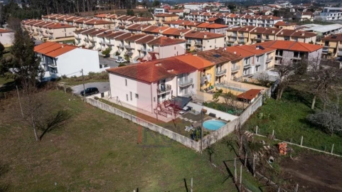 Moradia T3 para Venda em Turiz