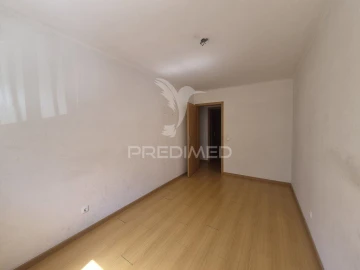Apartamento T2 para Venda em Santa Clara