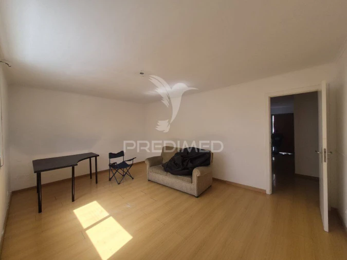 Apartamento T2 para Venda em Santa Clara Foto 3