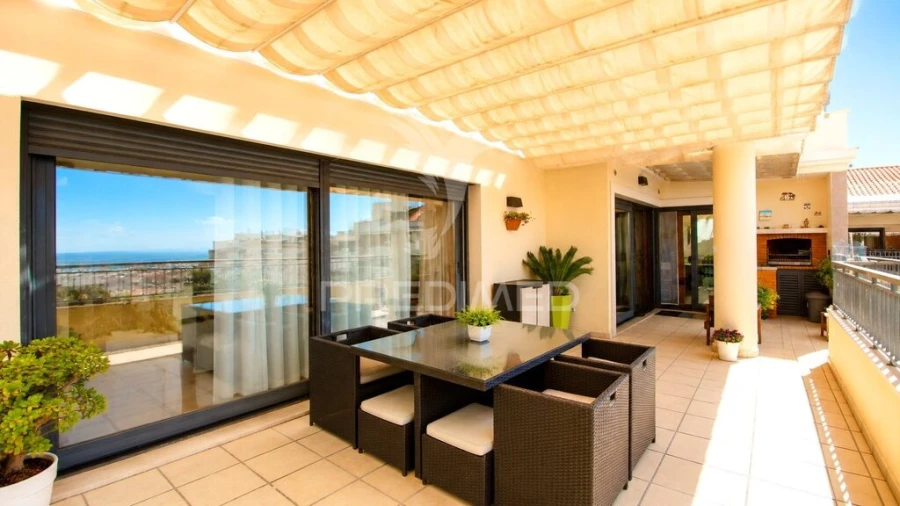 Apartamento T4 para Venda em Póvoa de Santa Iria e Forte da Casa Foto 14
