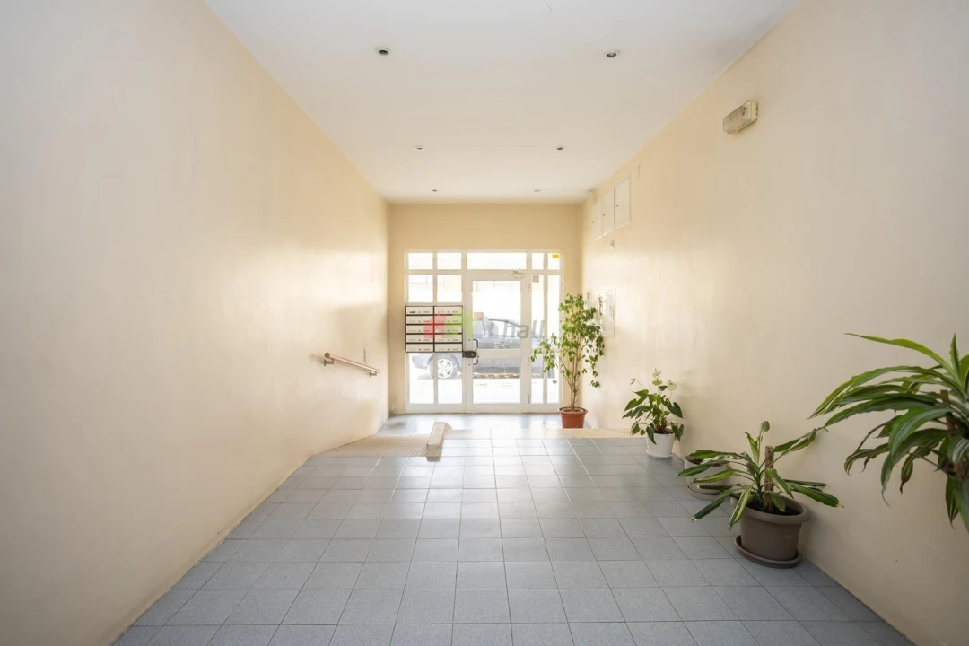 Apartamento T3 para Venda em Setubal (São Sebastião) Foto 25