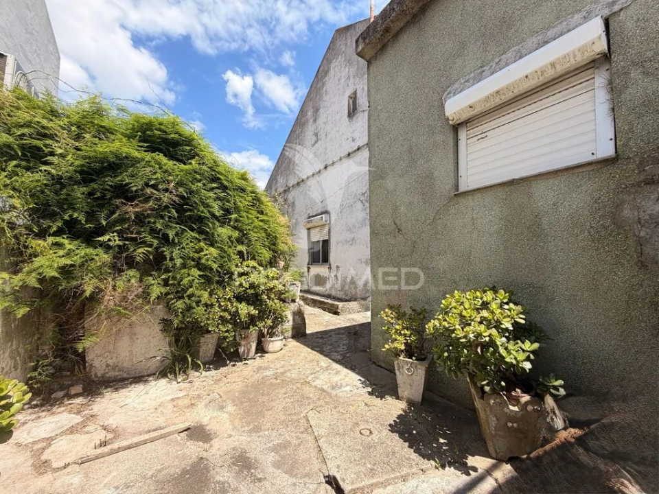 Moradia T3 para Venda em Baixa da Banheira e Vale da Amoreira Foto 3