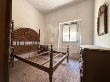 Moradia T3 para Venda em Baixa da Banheira e Vale da Amoreira