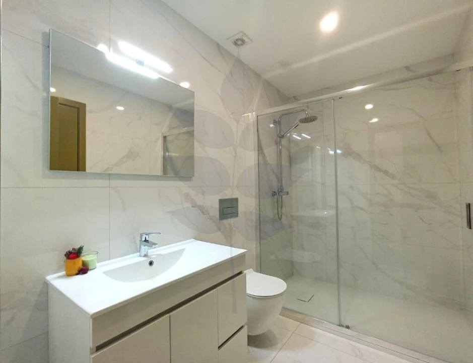 Apartamento T1 para Venda em Braga (São José de São Lázaro e São João do Souto) Foto 6