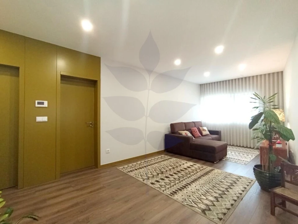 Apartamento T1 para Venda em Braga (São José de São Lázaro e São João do Souto) Foto 2