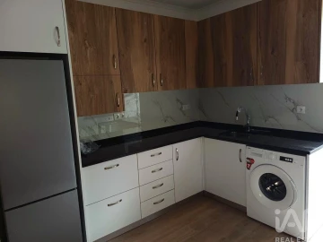 Apartamento T1 para Arrendamento em Penha de França