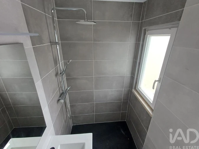 Apartamento T1 para Arrendamento em Penha de França Foto 19