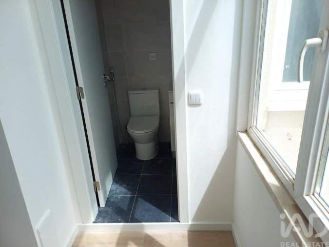 Apartamento T1 para Arrendamento em Penha de França Foto 17