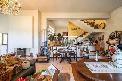 Quinta T5 para Venda em Pedroso e Seixezelo