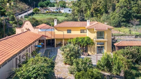 Quinta T5 para Venda em Pedroso e Seixezelo