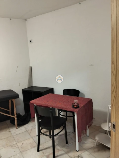 Loja para Venda em Benfica