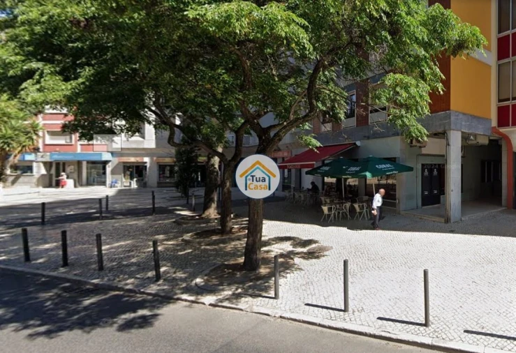 Loja para Venda em Benfica Foto 2