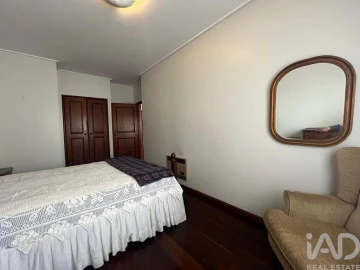 Apartamento T3 para Venda em Requeixo, Nossa Senhora de Fátima e Nariz