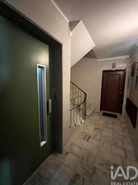 Apartamento T3 para Venda em Requeixo, Nossa Senhora de Fátima e Nariz