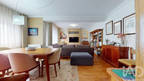 Apartamento T3 para Venda em Requeixo, Nossa Senhora de Fátima e Nariz