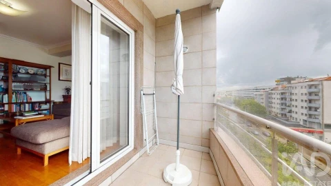 Apartamento T3 para Venda em Requeixo, Nossa Senhora de Fátima e Nariz