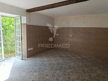 Moradia T4 para Venda em Reguengo e São Julião