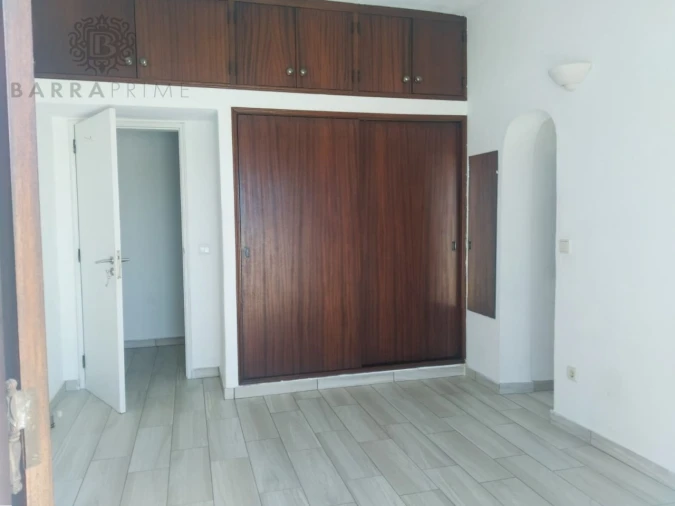 Moradia T3 para Venda em Almancil Foto 33