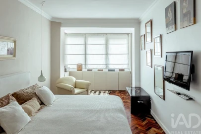Apartamento T2 para Venda em Campolide