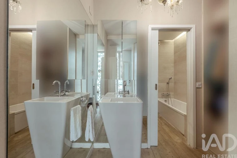 Apartamento T2 para Venda em Campolide Foto 30