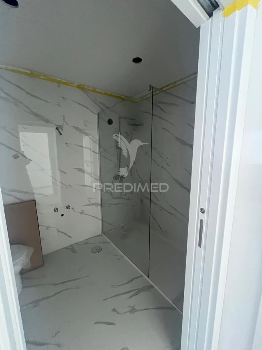 Apartamento T2 para Venda em Fernao Ferro Foto 6