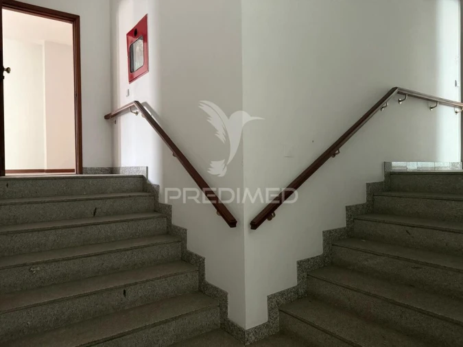 Apartamento T6 para Venda em Água Longa Foto 19