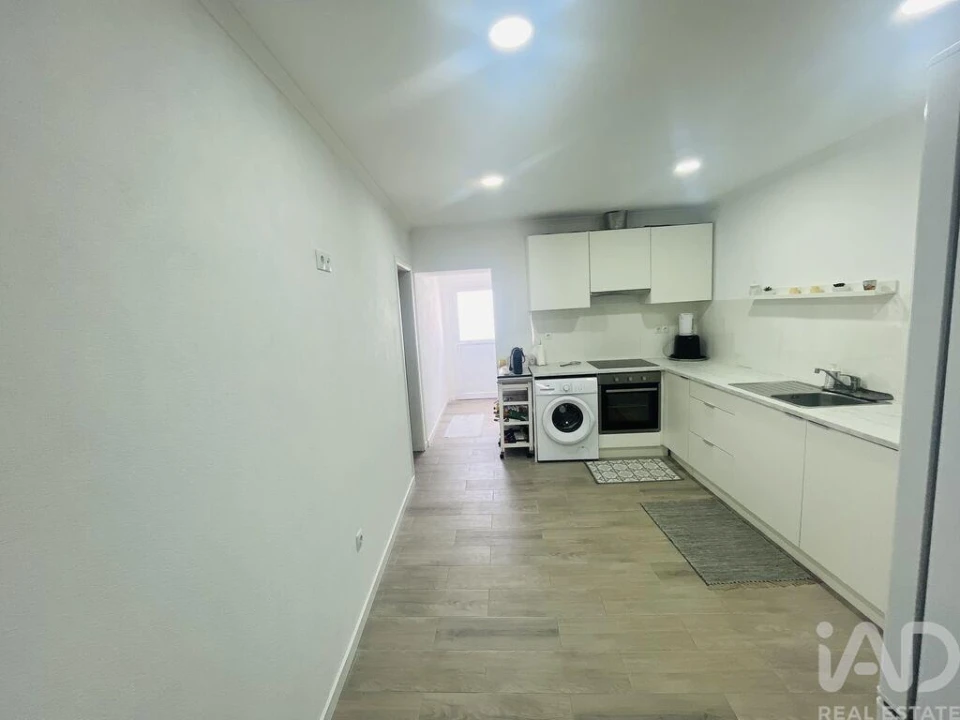 Moradia T3 para Venda em Cabeça Gorda Foto 8