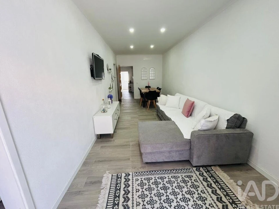 Moradia T3 para Venda em Cabeça Gorda Foto 3