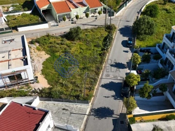Terreno para Venda em Faro (Sé e São Pedro)