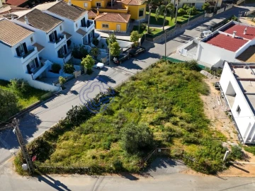 Terreno para Venda em Faro (Sé e São Pedro)