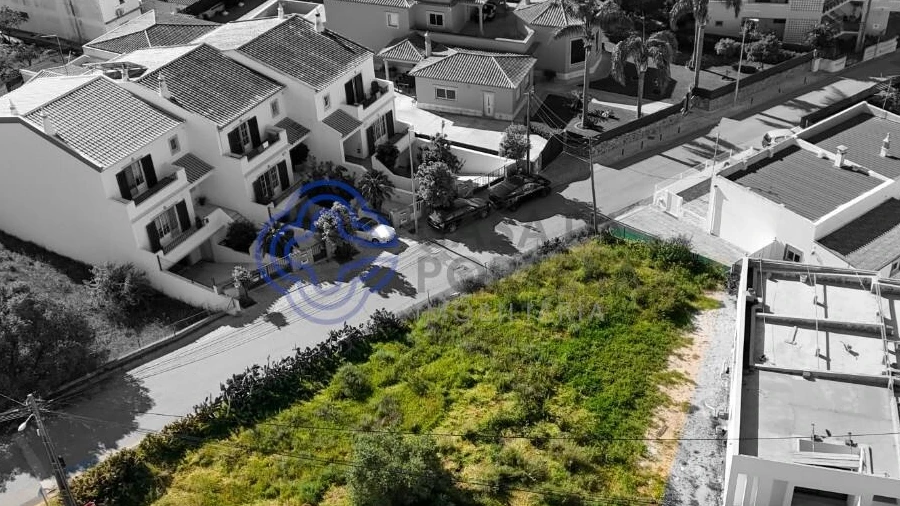 Terreno para Venda em Faro (Sé e São Pedro)
