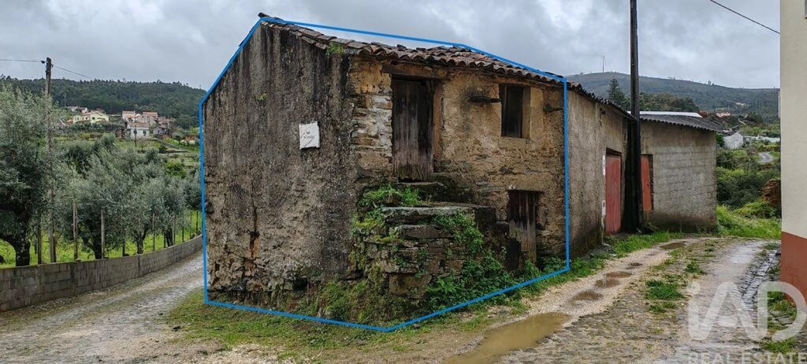 Moradia para Venda em Troviscal Foto 1