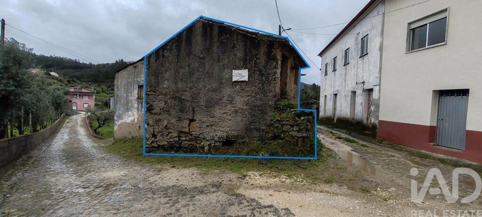 Moradia para Venda em Troviscal Foto 4