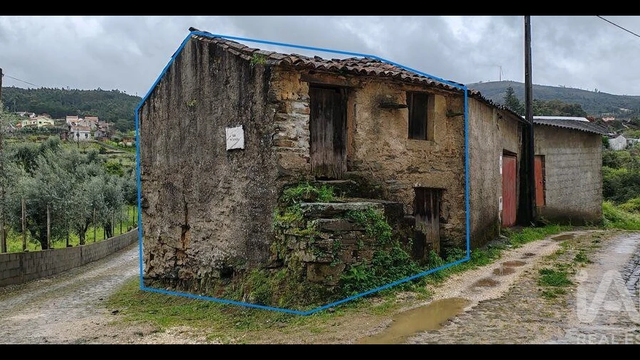 Moradia para Venda em Troviscal
