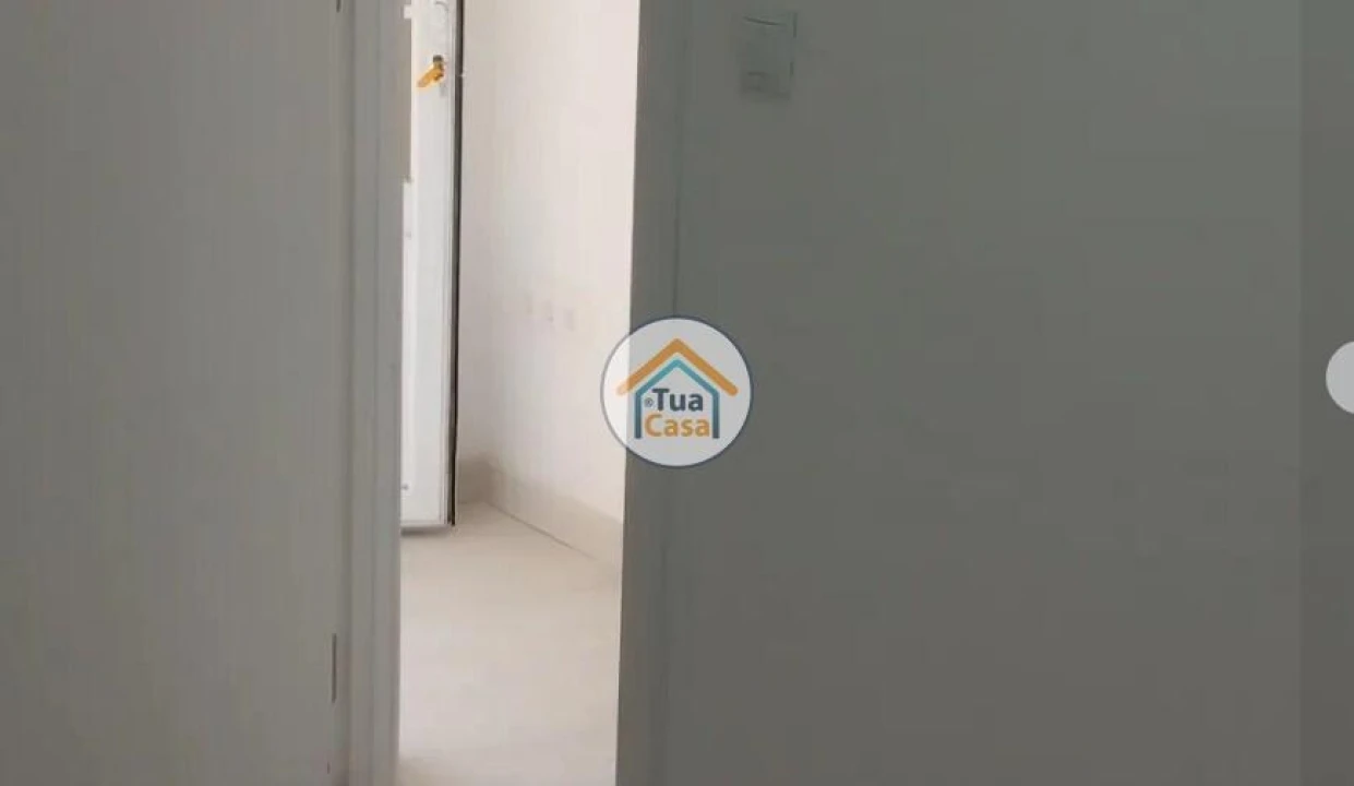 Loja para Venda em Corroios Foto 18