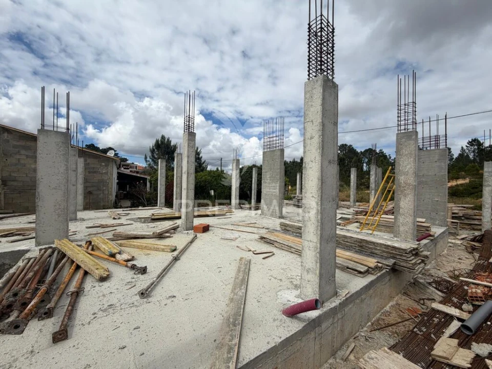 Moradia T2 para Venda em Fernao Ferro Foto 3