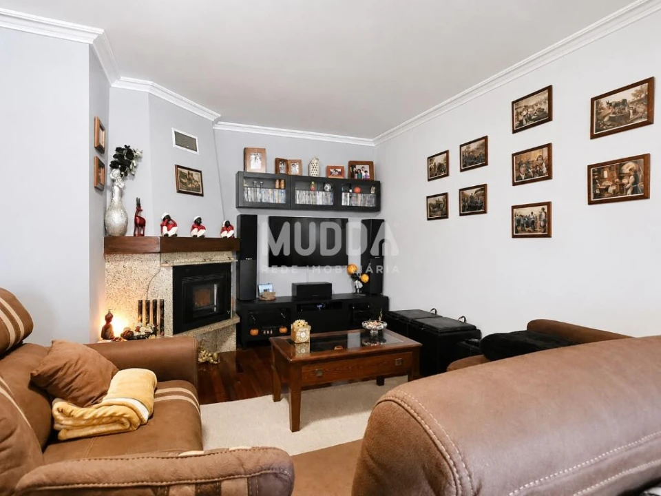 Apartamento T3 para Venda em Santa Maria Maior Foto 1