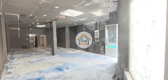 Loja para Venda em Loures