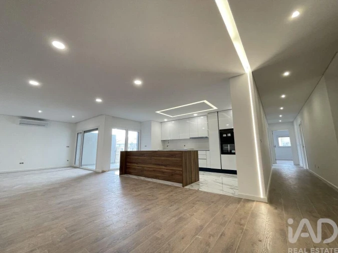 Apartamento T3 para Venda em Nossa Sra de Fatima Foto 26