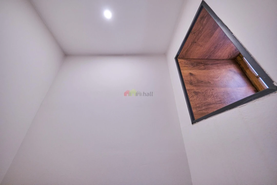 Apartamento T2 para Venda em Arroios Foto 6