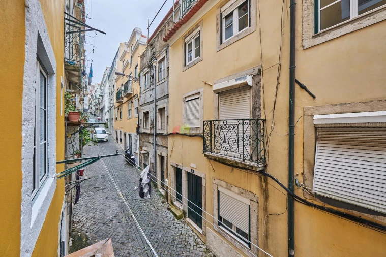 Apartamento T2 para Venda em Arroios Foto 17