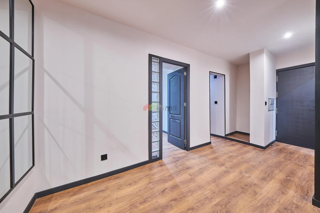 Apartamento T2 para Venda em Arroios Foto 8