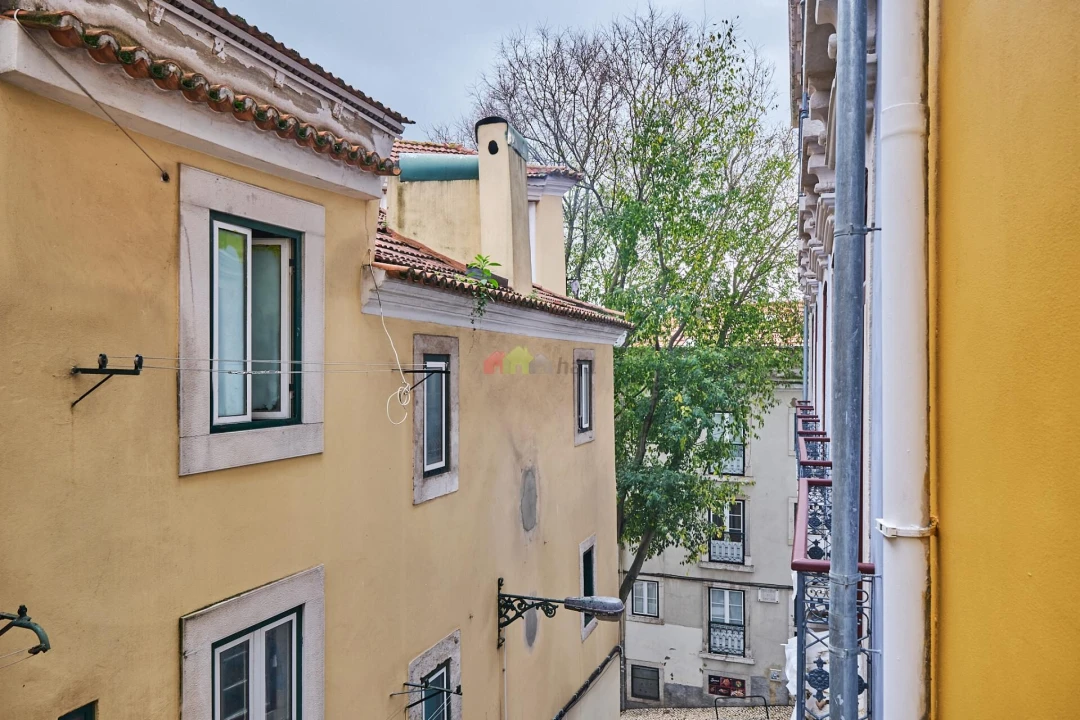 Apartamento T2 para Venda em Arroios Foto 18