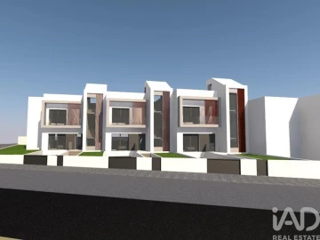 Moradia T4 para Venda em Buarcos