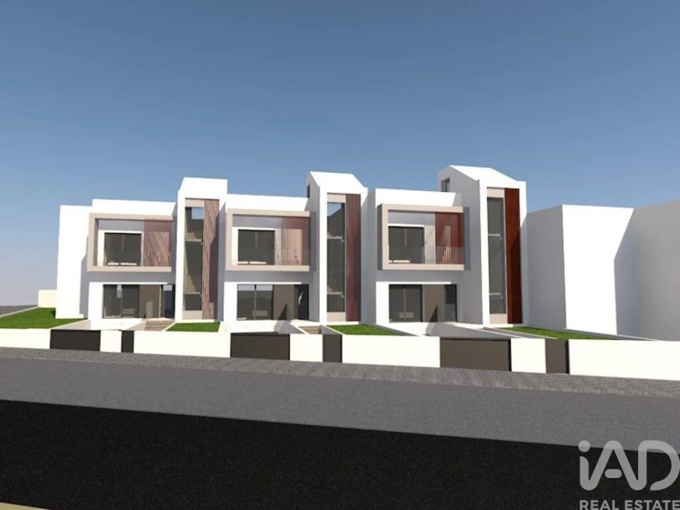Moradia T4 para Venda em Buarcos Foto 5