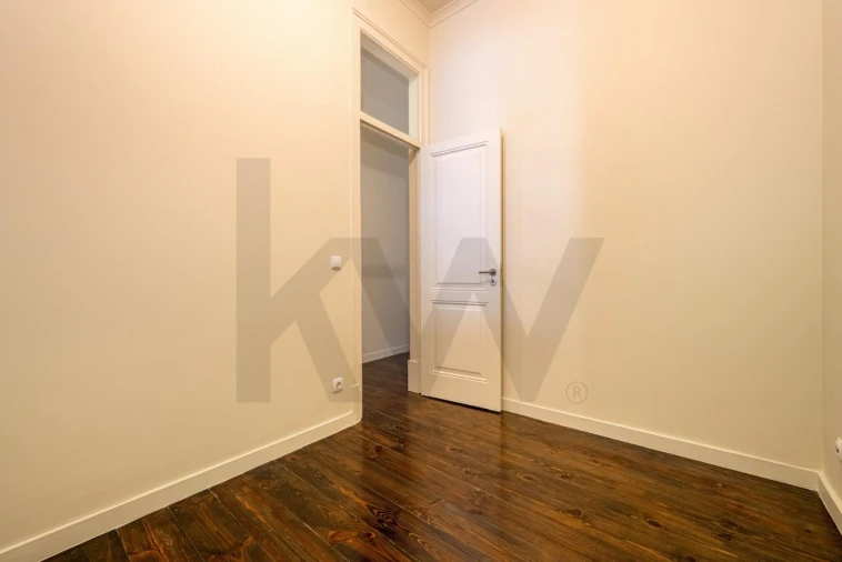 Apartamento T3 para Venda em Campo de Ourique Foto 18