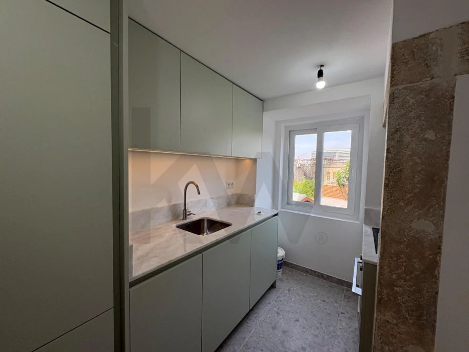 Apartamento T1 para Venda em Alcantara Foto 8