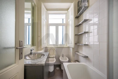 Apartamento T3 para Venda em Campo de Ourique